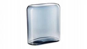 Ваза прямоугольная Nude Glass Слои 27,6 см, синяя